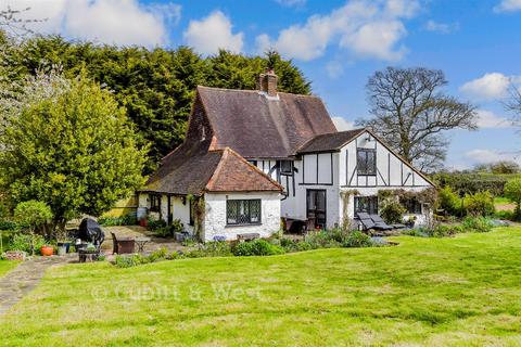 3 bed property, in Dean Lane, £800,000