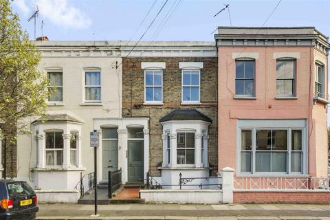 2 bed property, in Hugon Road, £550,000