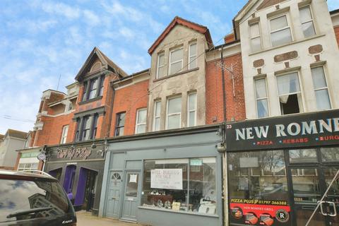 4 bed property, in Littlestone Road, £425,000