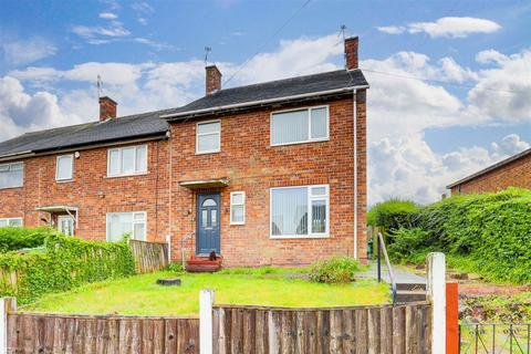 3 bed property, in Chediston Vale, £190,000