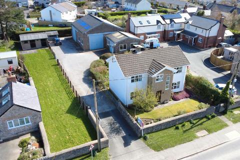 3 bed property, in North Street, £560,000