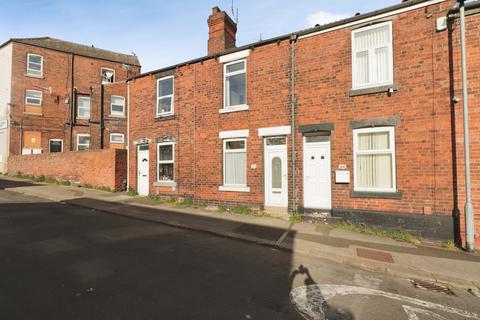 3 bed property, in Devonshire Street, £110,000
