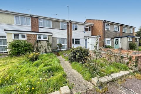 3 bed property, in Columbia Road, £240,000