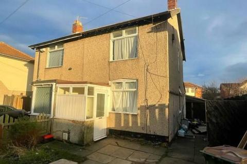 3 bed property, in Eglington Road, £48,000