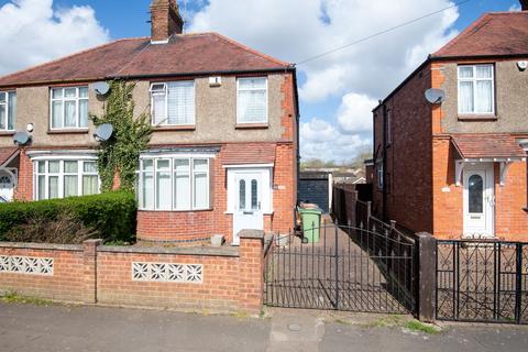 3 bed property, in Brickhill Road, £259,995