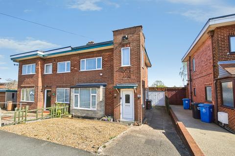 3 bed property, in Greenland Avenue, £185,000