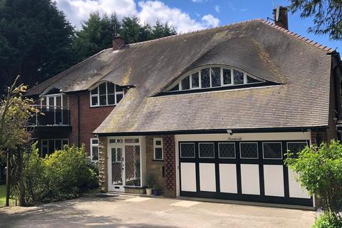 5 bed property, in Towers Road, £1,400,000