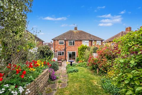 3 bed property, in Gaze Hill Avenue, £325,000