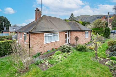 3 bed property, in Imperial Road, £500,000