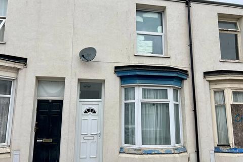 2 bed property, in Faraday Street TS1, £60,000