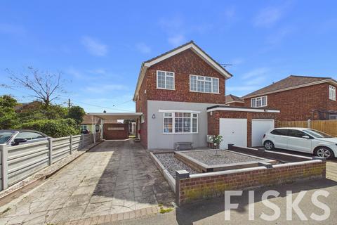 4 bed property, in Gwendalen Avenue, £375,000
