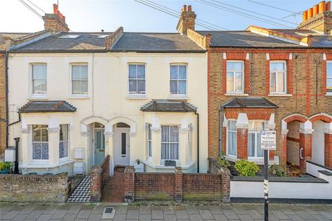 3 bed property, in Brathway Road, £850,000