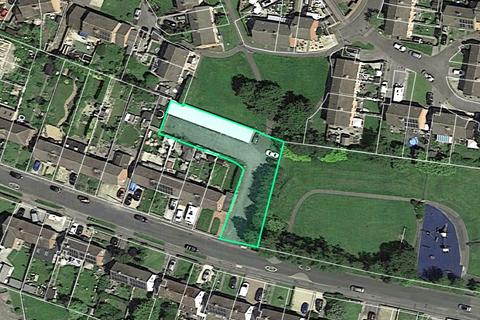 Land, in Brickley Lane, £130,000