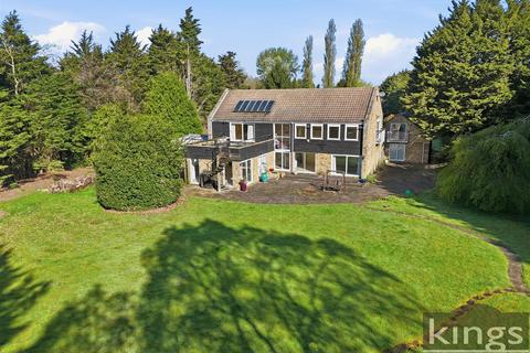 6 bed property, in Harlow Common, £1,500,000