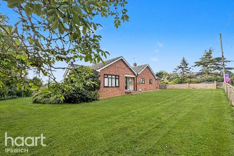 3 bed property, in Bruisyard Road, £700,000