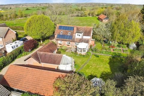 4 bed property, in Mill Road, £675,000