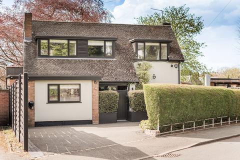 4 bed property, in Footherley Road, £885,000