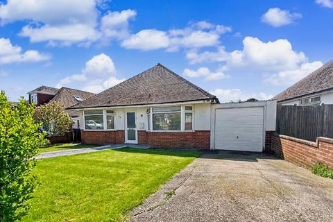 3 bed property, in Chichester Drive West, £600,000