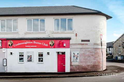 2 bed property, in Main Street, £75,000