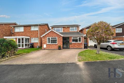 4 bed property, in Townesend Close, £499,950