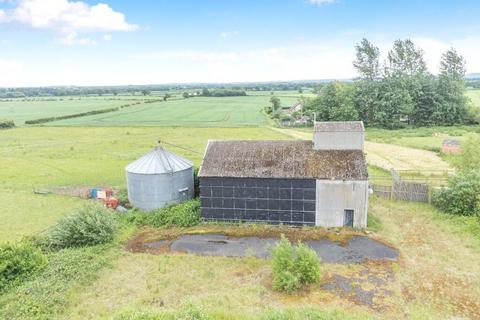 4 bed property, in High Hatton, £325,000