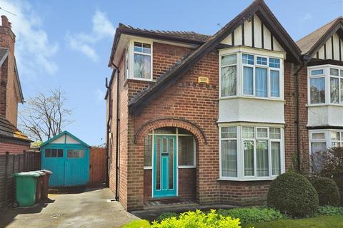 3 bed property, in Bedale Road, £275,000