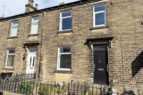 3 bed property, in North Street, £219,950