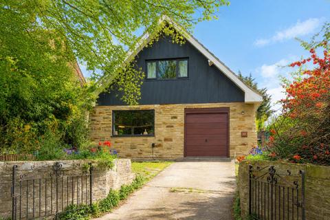 3 bed property, in Askham Lane, £455,000