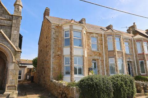 3 bed property, in Church Street, £349,950