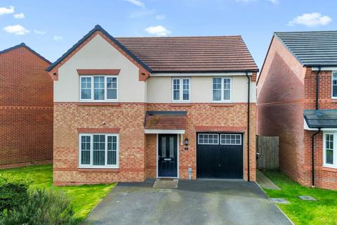 4 bed property, in Rothwell Gardens, £380,000