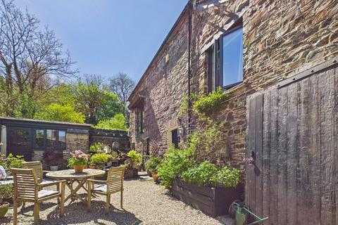 3 bed property, in St. Giles-On-The-Heath, £499,950