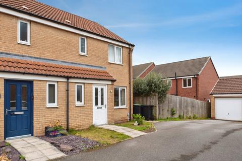 3 bed property, in Crucible Close, £230,000