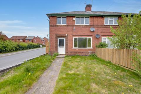 3 bed property, in Papplewick Lane, £180,000
