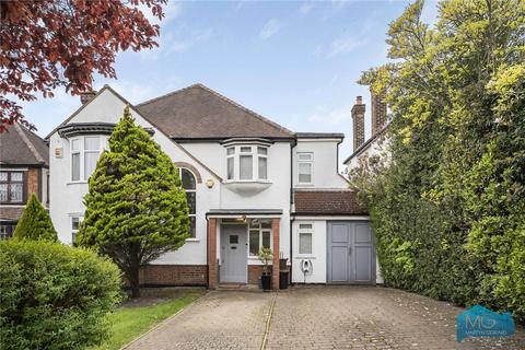 4 bed property, in Hillside Grove, £1,495,000