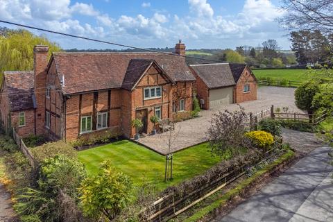 4 bed property, in Vicarage Hill, £1,500,000