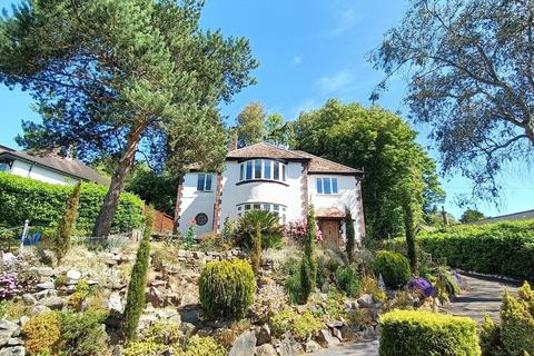 4 bed property, in Rundle Road, £550,000
