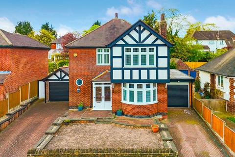 4 bed property, in Covedale Road, £550,000