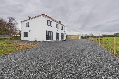 4 bed property, in Humber Lane, £595,000