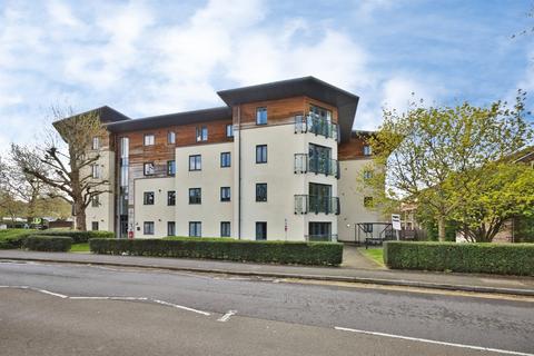 2 bed property, in Queensway Place, £130,000