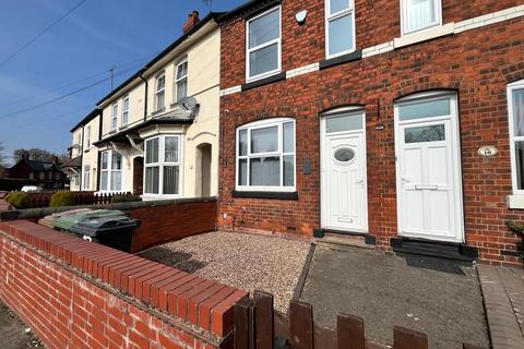 2 bed property, in Willenhall WV13, £160,000