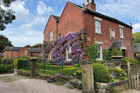 4 bed property, in Church Lane, £650,000
