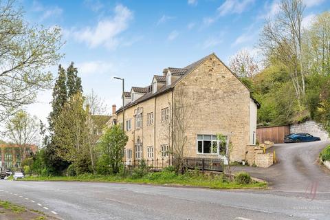 2 bed property, in Apartment 3, £169,950