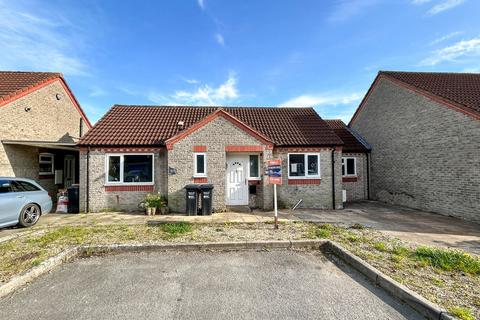 2 bed property, in Westbrook Vale, £189,950