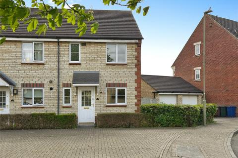 3 bed property, in Grebe Road, £365,000