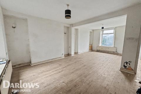 3 bed property, in Richmond Terrace, £100,000