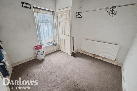 3 bed property, in Richmond Terrace, £100,000