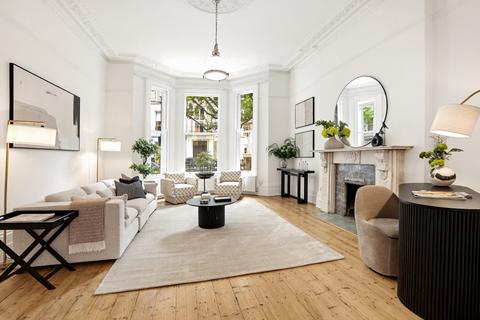 7 bed property, in Philbeach Gardens, £2,700,000