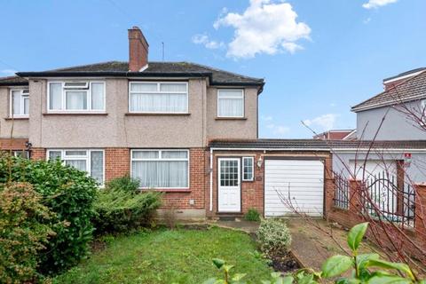 3 bed property, in Seaton Road, £569,950