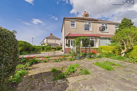 3 bed property, in Rossall Road, £190,000