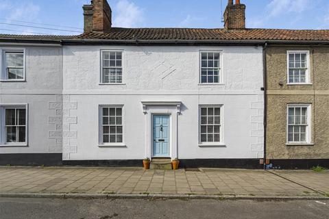4 bed property, in Northgate Street, £515,000